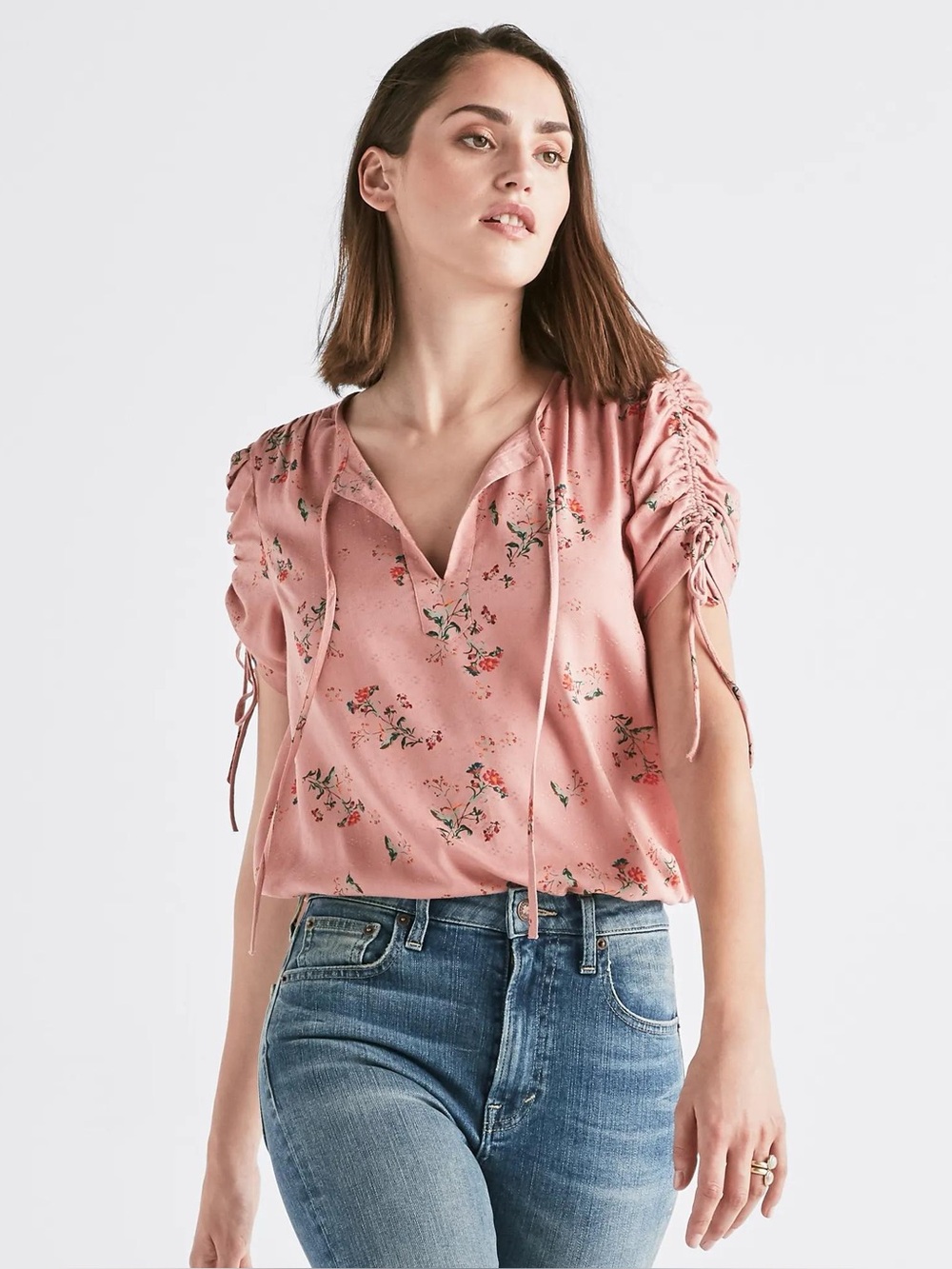 Lucky Brand Women’s Medium Pink Floral Ruched Sleeve Blouse